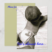 Hij is bijna hier baby shower uitnodiging (Voorkant / Achterkant)
