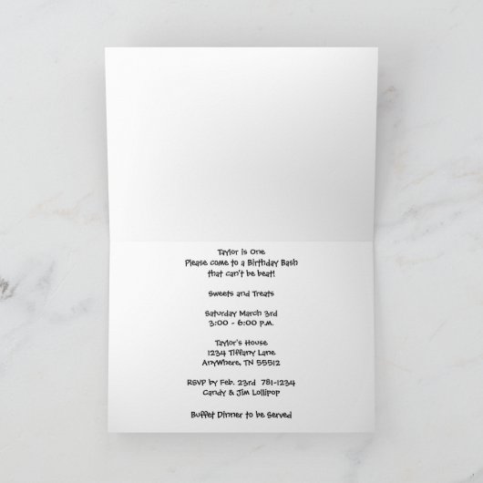 Hij is Cute, hij is degene die er een maakt. (Binnen)