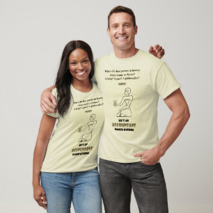 "Hij is een boekhouder genaamd Kushim" T-Shirt