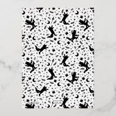 Hij is een Wilde 1 - 1e verjaardag Gouden Kroon Folie Uitnodiging (Achterkant)