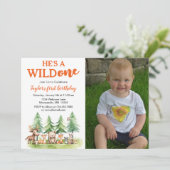 Hij is een wilde Woodland Animals Foto 1e B-dag Kaart (Staand voorkant)