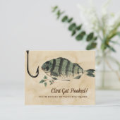 Hij is gehakt. Fish Funny Engagement Party Kaart (Staand voorkant)