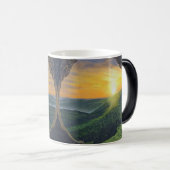 Hij is gereisd. magische mok (Voorkant rechts)