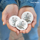 Hij is het Christelijke Paaskruis Ronde Button 7,6 Cm