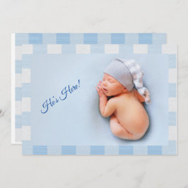 Hij is hier|Baby Boy Blue Gingham Modern Birth Aankondiging