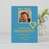 Hij is hier Folie & Foto geboorteaankondiging Uitnodiging (Staand Voorkant)