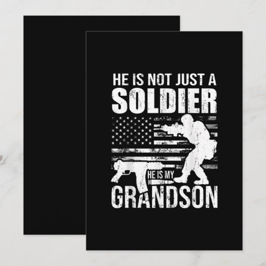 Hij is niet alleen een soldaat, hij is mijn kleinz kaart (Voorkant / Achterkant)