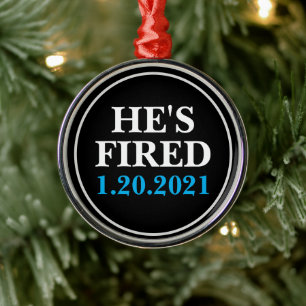 Hij is op 1 januari 2021 GEVREDEN. Metalen Ornament