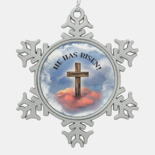 Hij Is Opgestaan Ruw Kruis Met Wolken Tin Sneeuwvlok Ornament