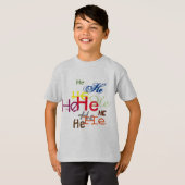 Hij is overal t-shirt (Voorkant volledig)