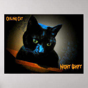 Hij kijkt nog steeds naar je 's nachts. poster