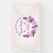 Hij laat haar hart fladderen Vlinder Bruiloft Fees Spandoek (Verticaal)