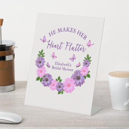 Hij laat haar hart fladderen Vlinderthema Bruidsme Reclamebord Met Voetstuk (Insitu)