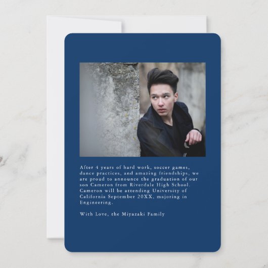 Hij maakte het Moderne Afstuderen foto Aankondiging (Achterkant)