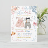 Hij of zij onthult het geslacht van de babykleding kaart (Staand voorkant)