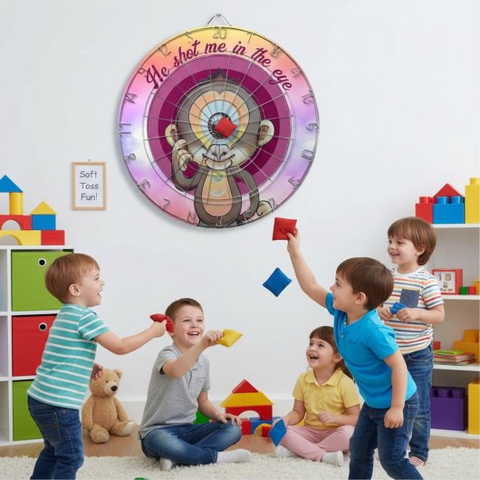 Hij schoot me in de ogen dartbord