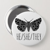 HIJ/SHE/THEY Pronouns Handgetekende Moth Insect Ronde Button 4,0 Cm (Voorkant /achterkant)