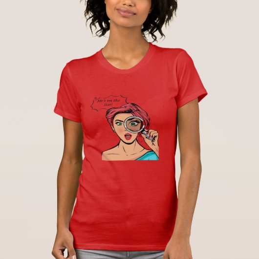 Hij staat in het rood op de lijst t-shirt (Voorkant)