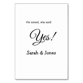 Hij vroeg haar ja te zeggen verloving eenvoudig mi kaart