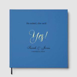 Hij vroeg ze zei ja verloving eenvoudig blauw geel gastenboek