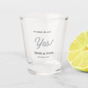 Hij vroeg ze zei ja verlovingsfeest eenvoudig zilv shot glas