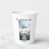 Hij vroeg ze zei ja verlovingsfoto naam stijl papieren bekers (Achterkant)