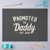 Hij werd gepromoveerd tot Daddy Est. 2025: Vader w Tissuepapier (Craft)