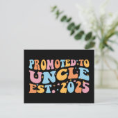 Hij werd gepromoveerd tot Uncle Est. 2025 III Briefkaart (Staand voorkant)