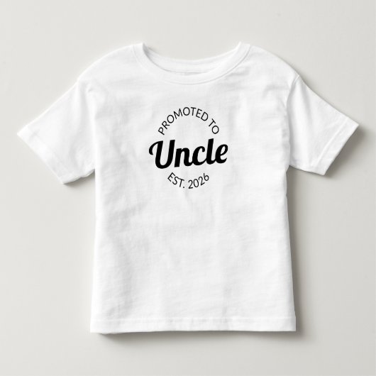 Hij werd gepromoveerd tot Uncle Est. 2026 I Kinder Shirts (Voorkant)