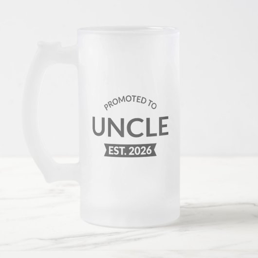 Hij werd gepromoveerd tot Uncle Est. 2026 II Matglas Bierpul (Links)