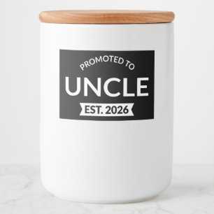 Hij werd gepromoveerd tot Uncle Est. 2026 II Voedselcontainer Etiket