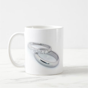 Hij zette een Ring op het/bewaar de datum Koffiemok