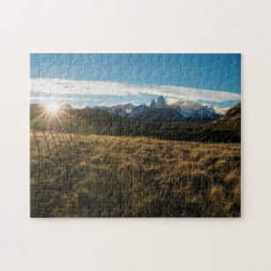 Hiker die naar Fitz Roy Mountains kijkt, Patagonia Legpuzzel