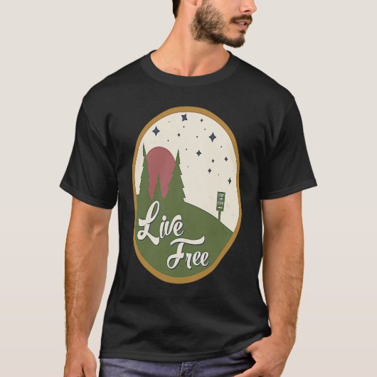 Hiking & Adventure Great Outdoors Wanderlust Live  T-shirt (Voorkant)