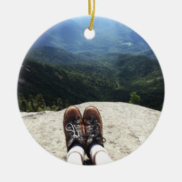 Hiking bovenop de wereld (versie 1) keramisch ornament