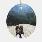 Hiking bovenop de wereld (versie 1) keramisch ornament (Links)