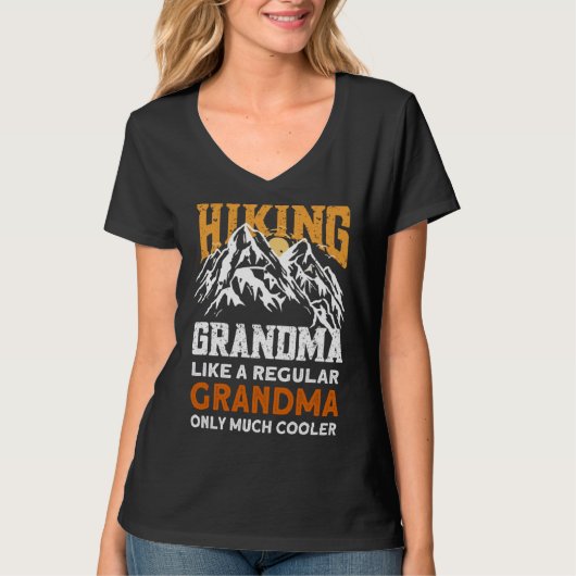 Hiking Grandma  Hikers Hike Hiking T-shirt (Voorkant)