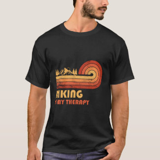Hiking is mijn therapie t-shirt