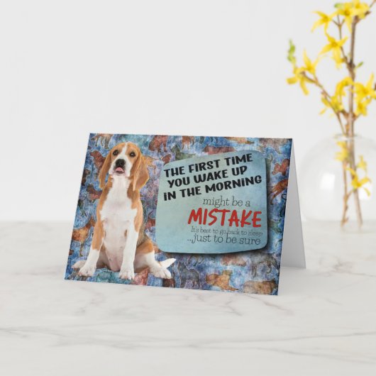 Hilarious gedachte van je Beagle Birthday Card Kaart (Gele Bloem)