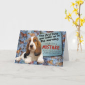 Hilarisch idee van je Basset Hound Birthday Kaart (Gele Bloem)