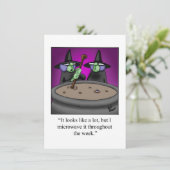 Hilarische Halloween Humor Uitnodiging (Staand voorkant)