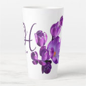  Hilary naam paarse bloementrendy fun Latte Mok (Voorkant)