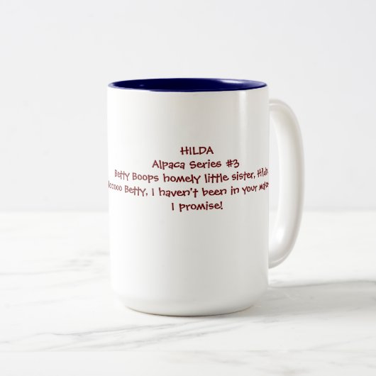 Hilda Alpaca met mok van verhalen (Voorkant rechts)