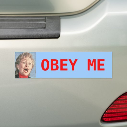 Hillary Bumpersticker (Op auto)