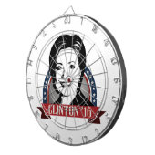 HILLARY CLINTON IN 2016 TE LOPEN DARTBORD (Voorkant Rechts)