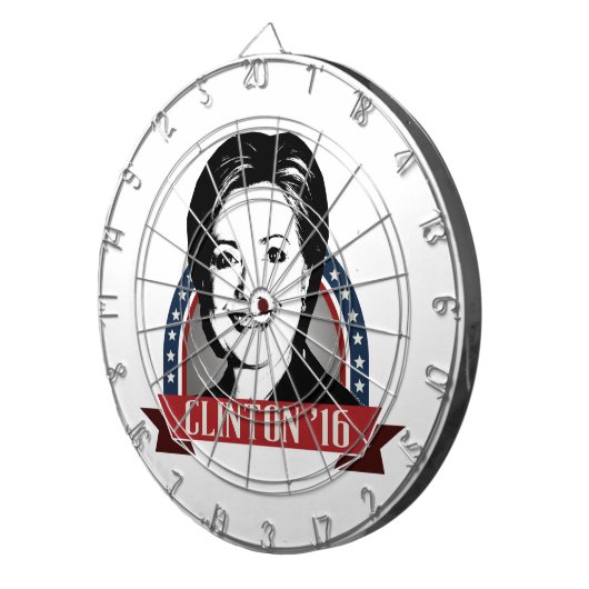 HILLARY CLINTON IN 2016 TE LOPEN DARTBORD (Voorkant Rechts)
