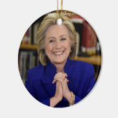 Hillary Clinton neemt een dorp cadeau Keramisch Ornament (Links)