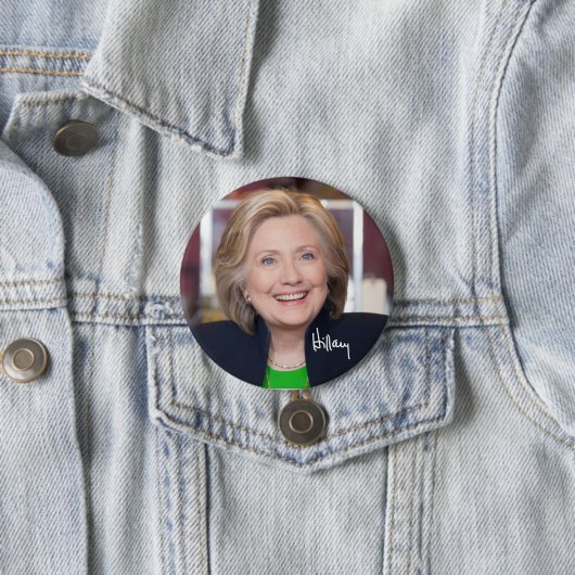 Hillary Clinton voor de Button van President Afbee (In situ)