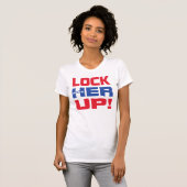 HILLARY LOCK HAAR OP T-SHIRT (Voorkant volledig)