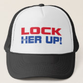 HILLARY LOCK HAAR OP TRUCKER PET (Voorkant)